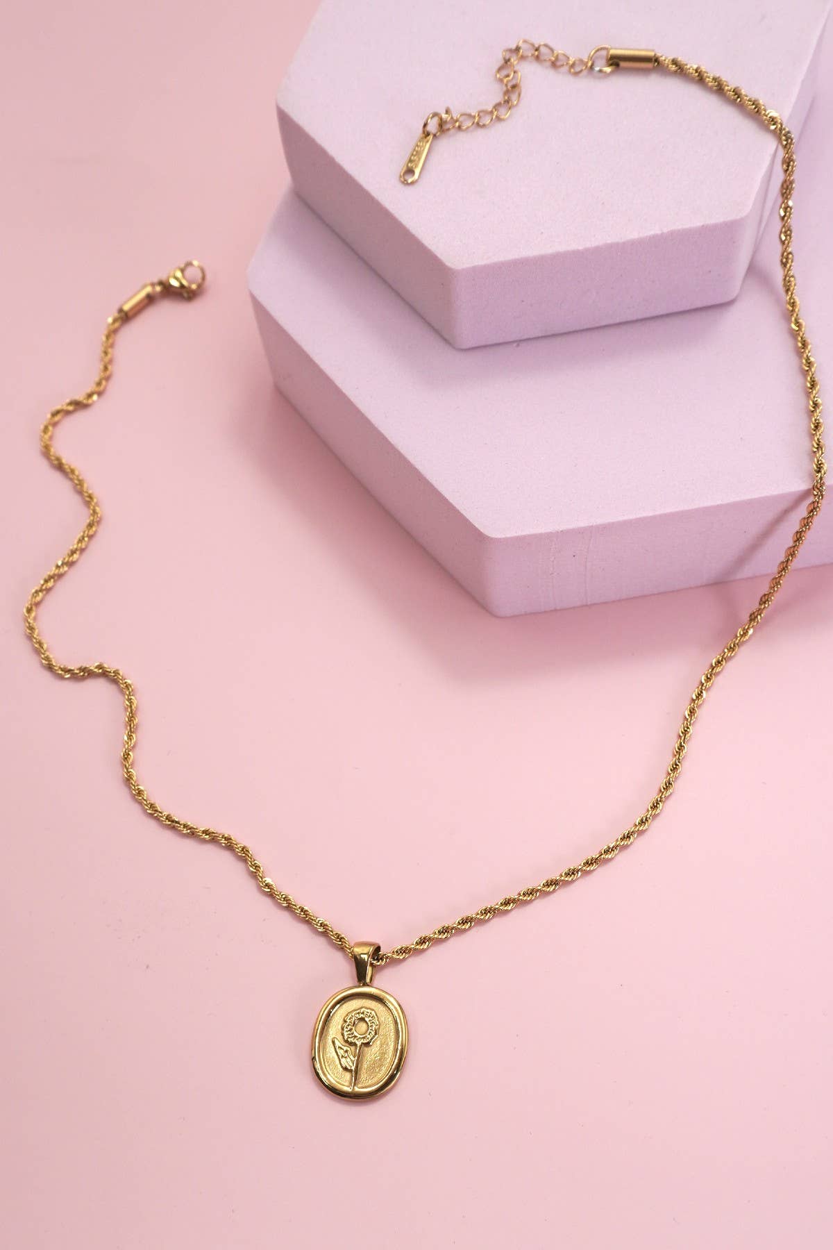 18K STAINLESS STEEL TARNISH FREE ROSE NECKLACE