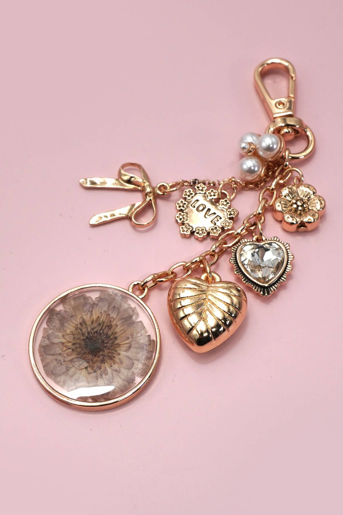 BAG CHARM-DRIED FLOWER BOW HEART PEARL/ GOLD