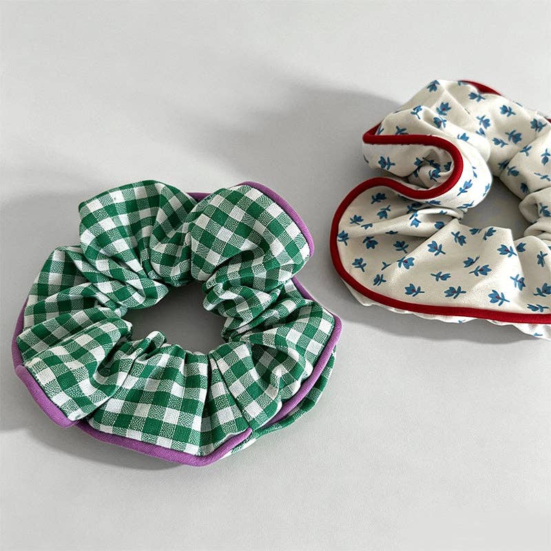 Elegant Retro Plaid Floral Refined Scrunchie: Green Plaid / One Size