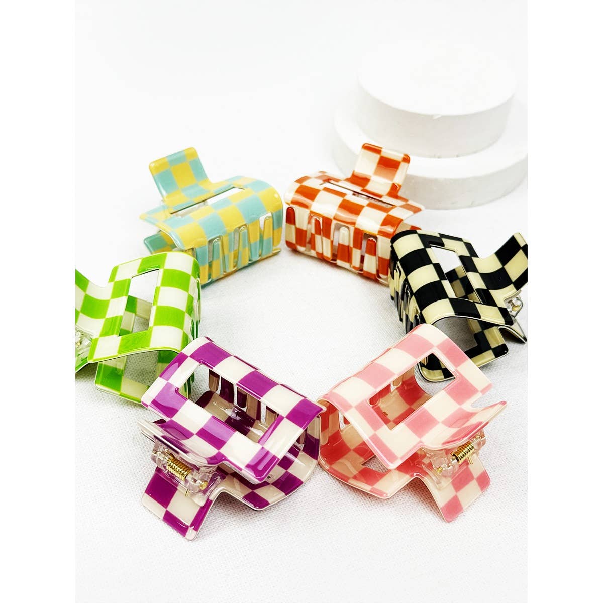 Colorful Checkered Medium-Size Hair claw/clip