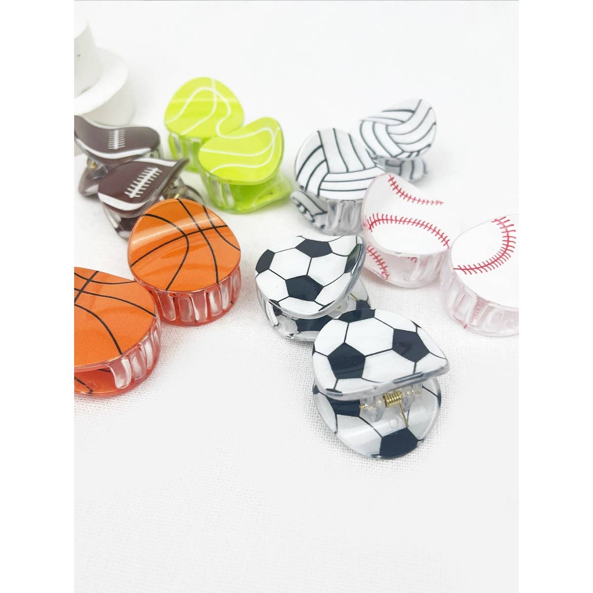 Sports Ball Theme Medium Size Claw Clips: MIX COLOR / ONE(12)