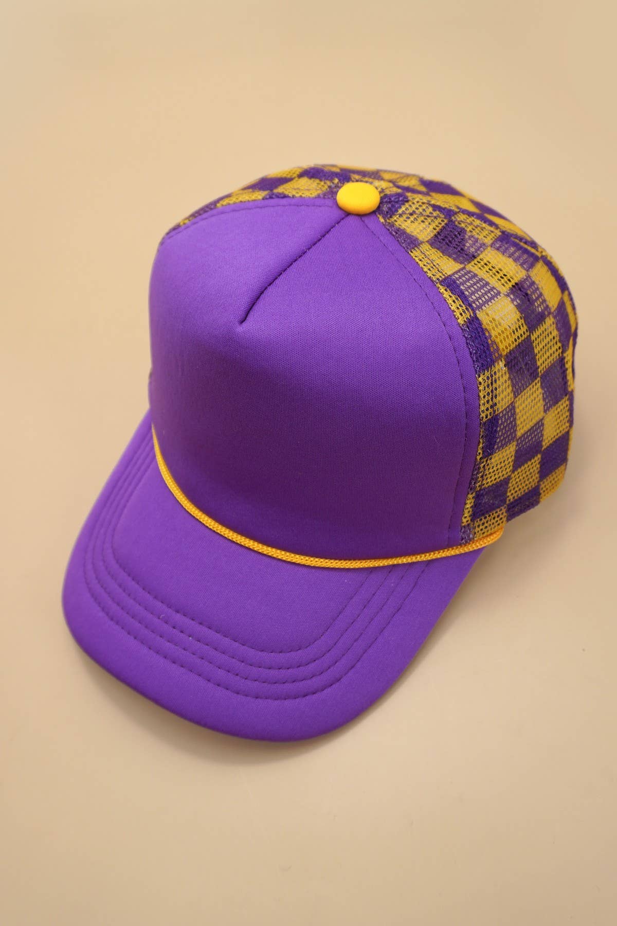 TRUCKER HAT CHECKER FOAM FRONT MESH BACK CAP