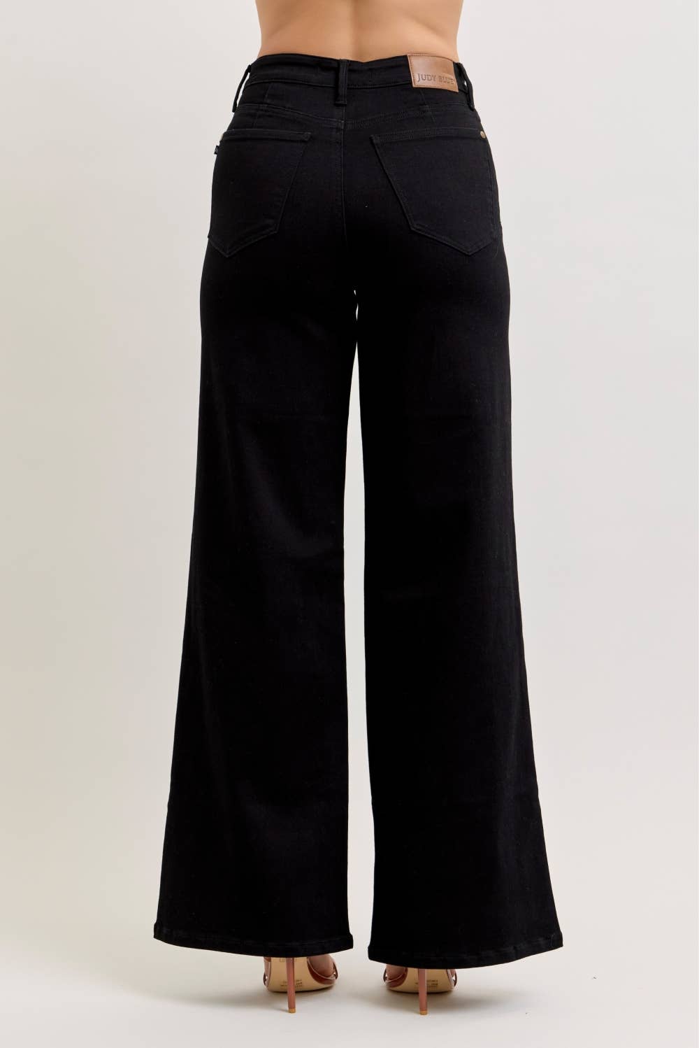 Judy Blue Jeans Retro Wide w/ Front Yoke