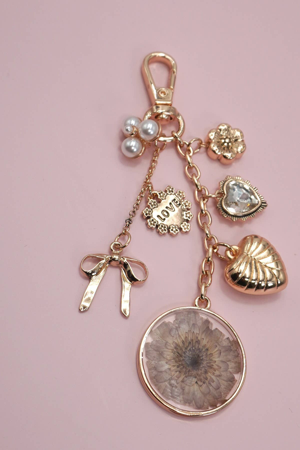 BAG CHARM-DRIED FLOWER BOW HEART PEARL/ GOLD