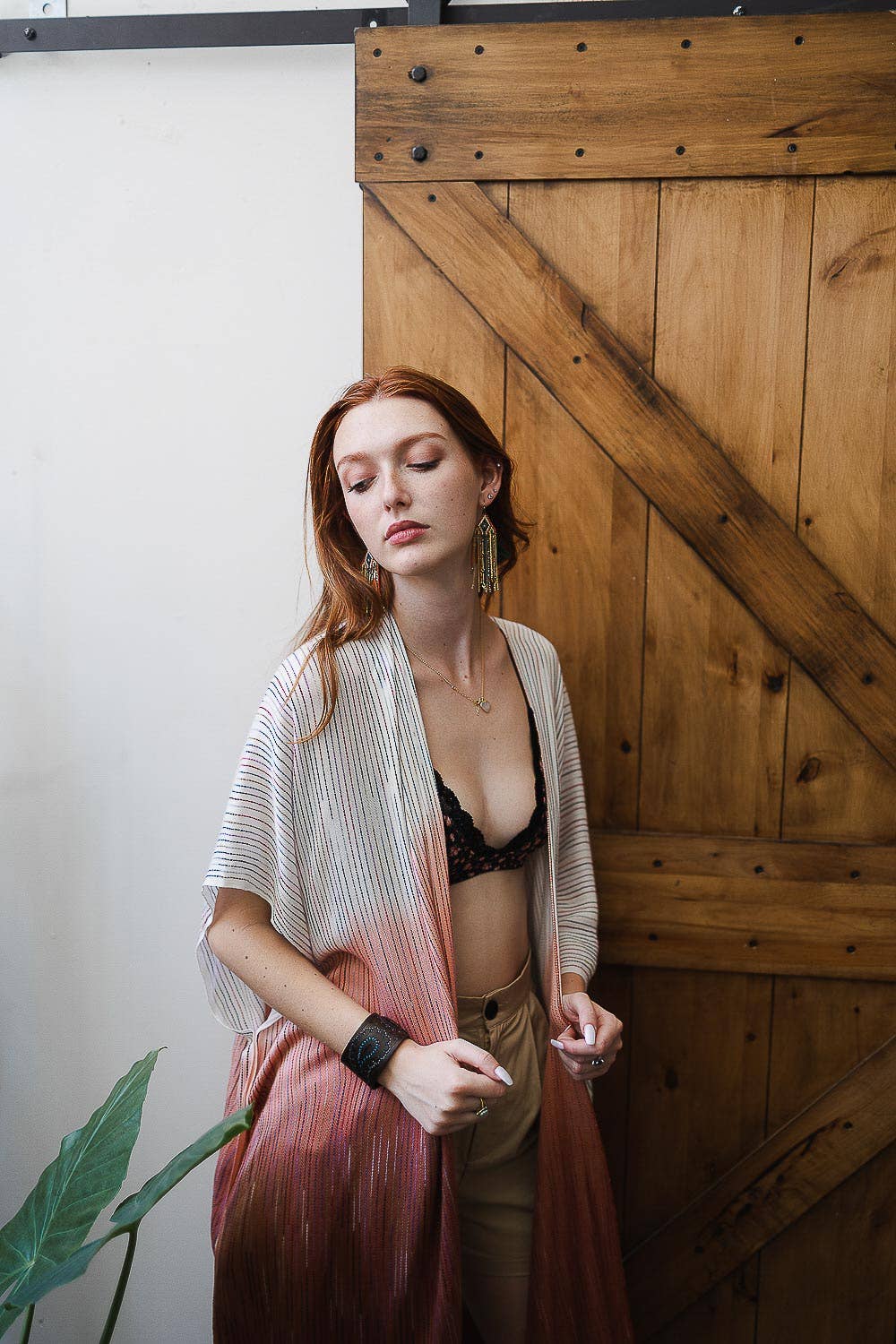 Boho Paisley Embossed Leather Bracelet – Unique Cuff