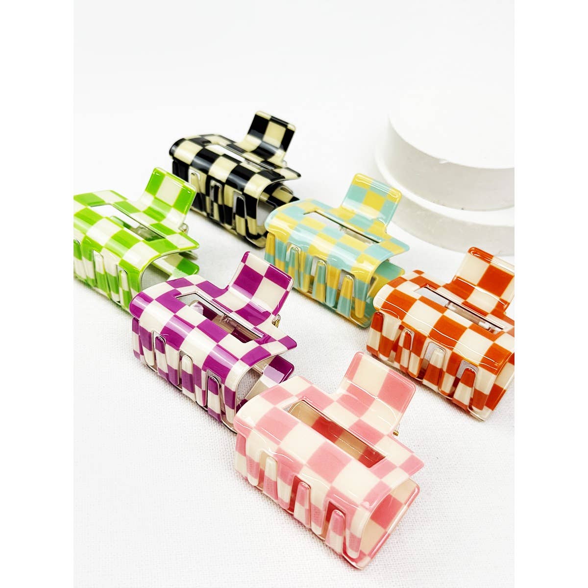 Colorful Checkered Medium-Size Hair claw/clip