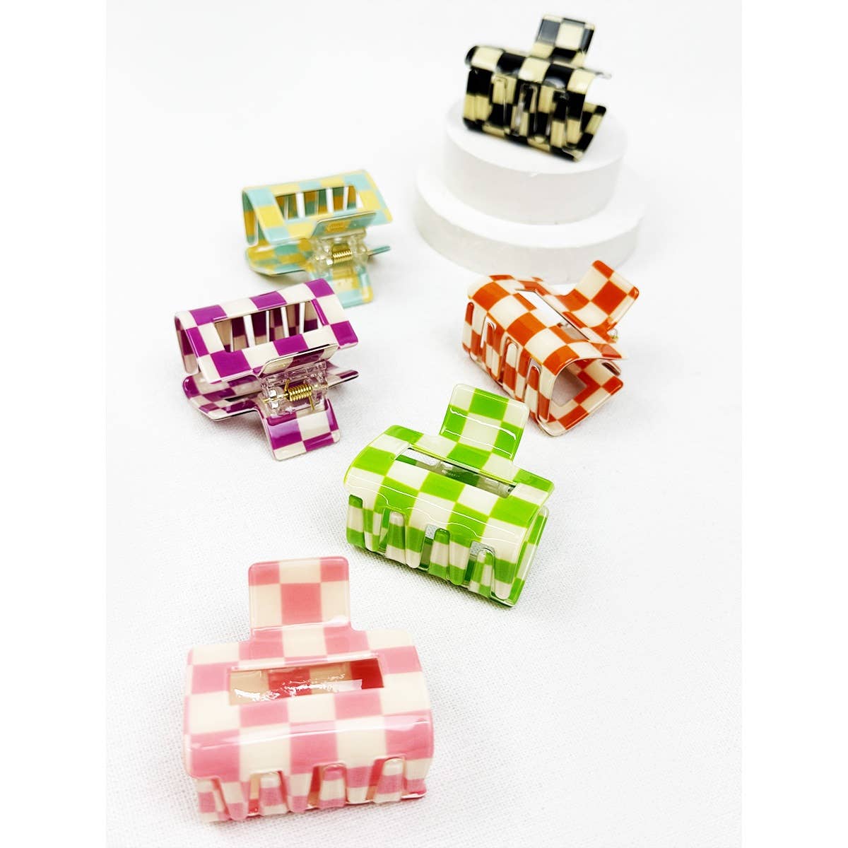 Colorful Checkered Medium-Size Hair claw/clip