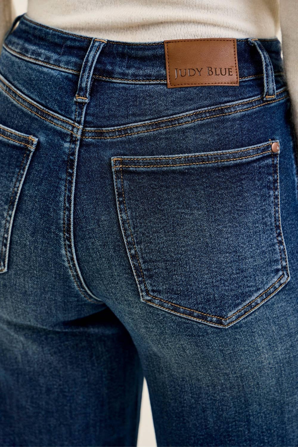 Judy Blue Jeans Signature Stretch "LUX" Retro Wide w/ Front Tab Closure DK Fade Indigo
